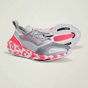 Adidas by Stella McCartney Ultraboost Light Sneakers